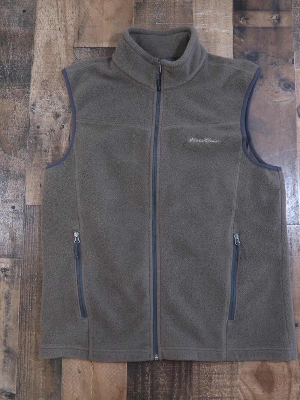 Eddie Bauer Mens Medium Full Zip Fleece Vest Brown Zipper Hand Pockets